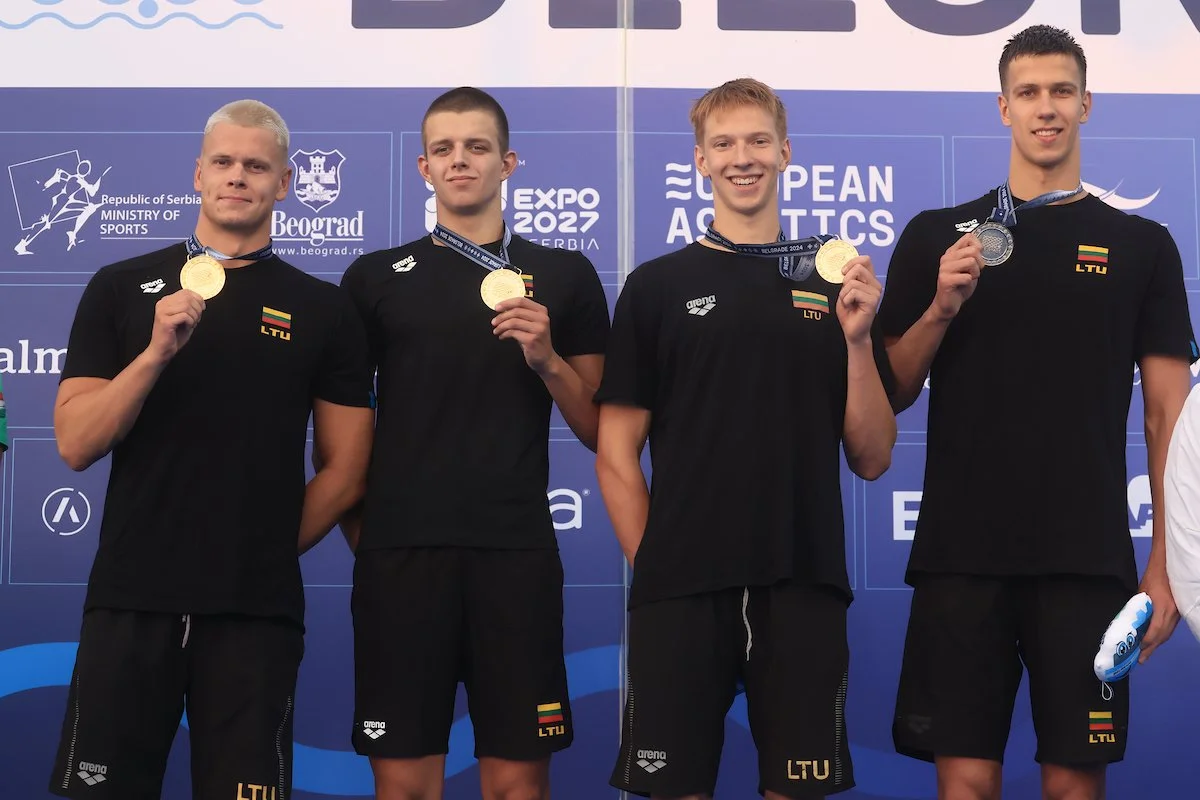 Plaukikai su medaliais 2024 metų Europos čempionate Belgrade